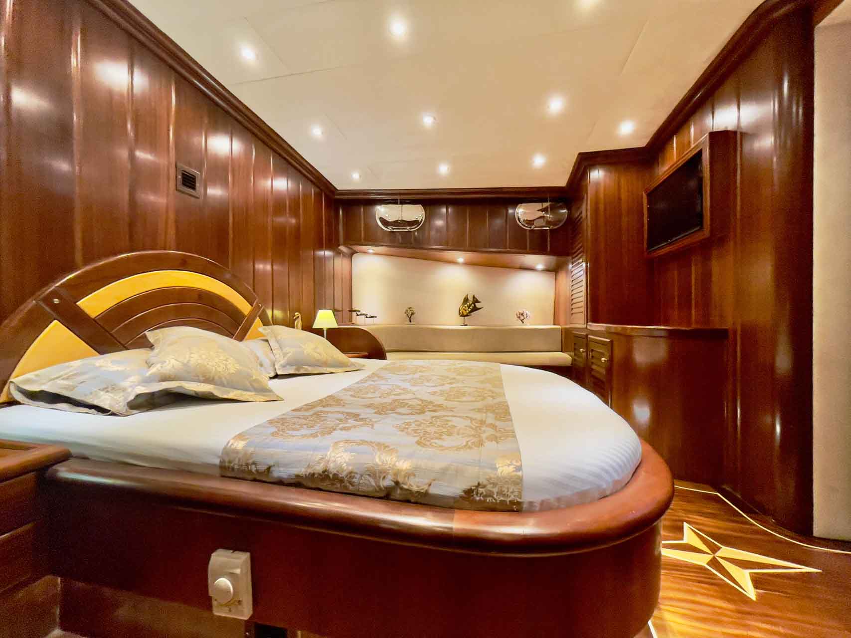 33 Diva Deniz Front Master 2