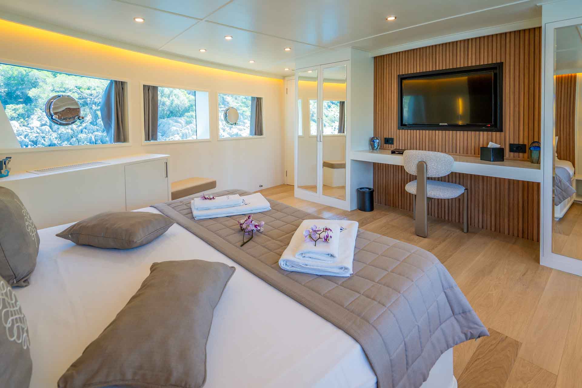 NEO-Interior-005