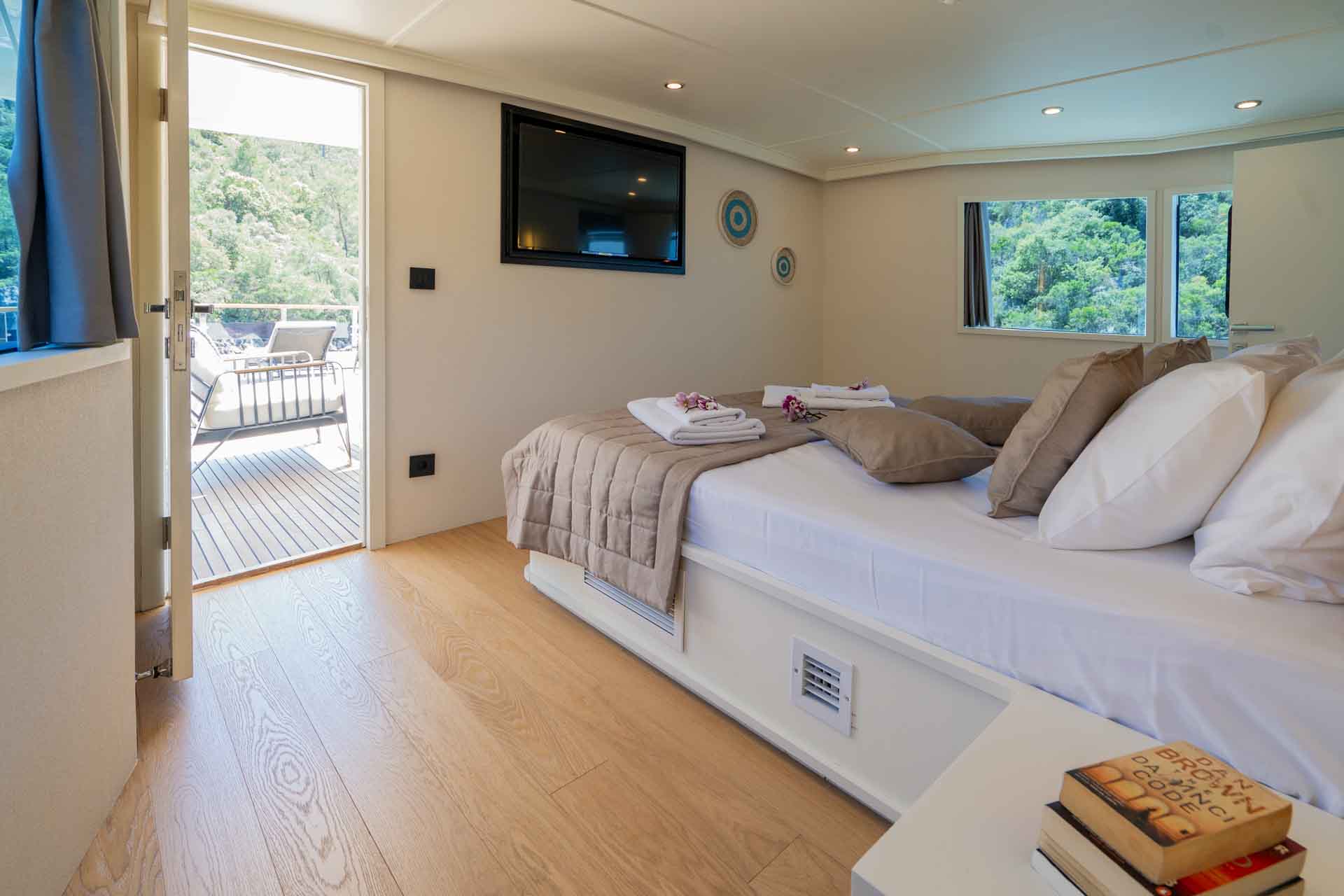 NEO-Interior-025